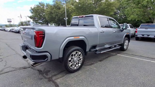 Certified 2026 GMC Sierra 3500 Denali w/ Technology Package AWD/4WD image 8
