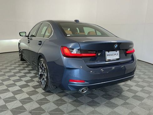 Certified 2025 BMW 330i Sedan w/ M Sport Package RWD image 7