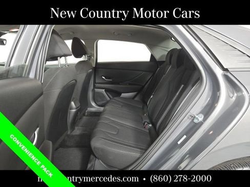 Used 2023 Hyundai Elantra SEL w/ Convenience Package FWD image 14