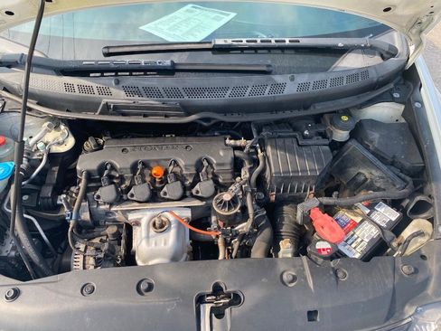 Used 2011 Honda Civic LX image 24