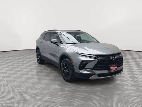 Used 2026 Chevrolet Blazer LT w/ Convenience Package AWD/4WD image 34