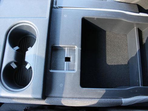 Used 2025 Ford F150 XLT w/ Equipment Group 301A Standard image 21