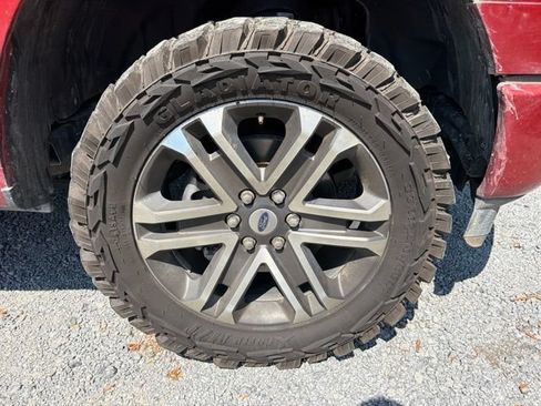 Used 2023 Ford F150 XL w/ STX Appearance Package RWD image 5