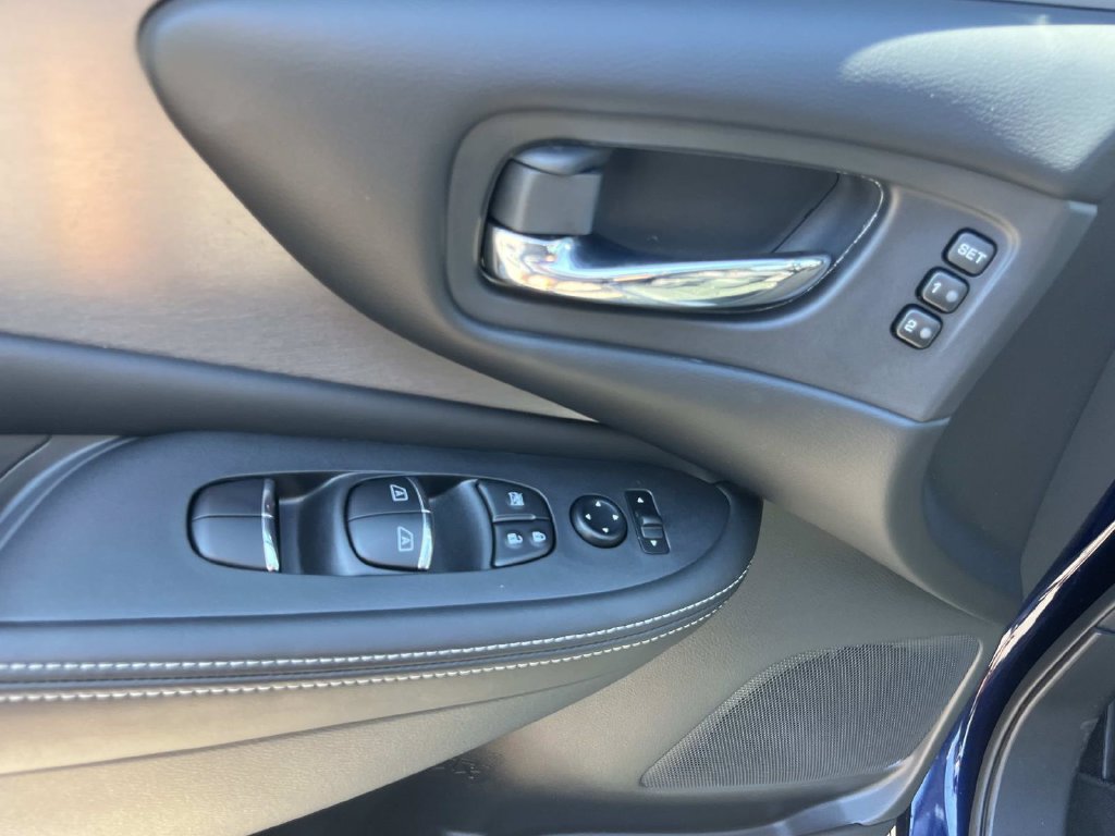 Used 2024 Nissan Murano SL AWD/4WD image 34