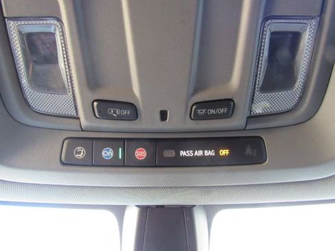 Used 2020 Chevrolet Silverado 1500 LT w/ Trailering Package image 45