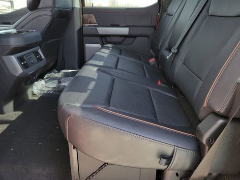 New 2025 Ford F250 Lariat w/ Lariat Ultimate Package image 7