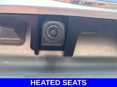 Used 2021 Subaru Forester Premium AWD/4WD image 16