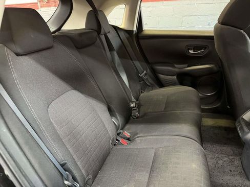 Used 2023 Honda HR-V LX image 25