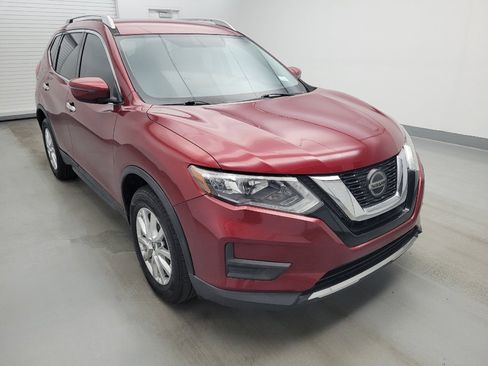 Used 2018 Nissan Rogue SV FWD image 13