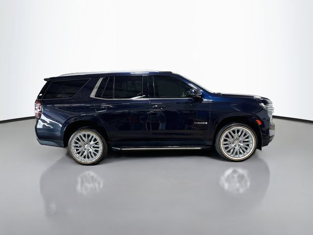Used 2023 Chevrolet Tahoe LT w/ Luxury Package AWD/4WD image 5
