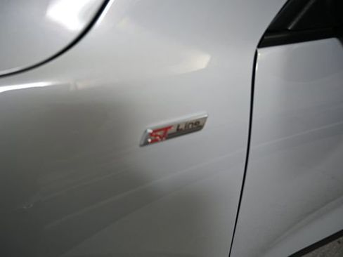 Used 2025 Ford Escape ST-Line image 14