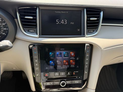 Used 2023 INFINITI QX50 Luxe image 41
