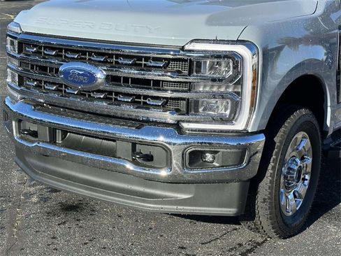 New 2026 Ford F350 Lariat w/ Chrome Package image 8