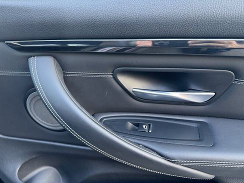 Used 2018 BMW M4 Coupe w/ Competition Package RWD image 43