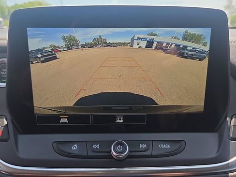 Used 2025 Chevrolet Blazer LT AWD/4WD image 22