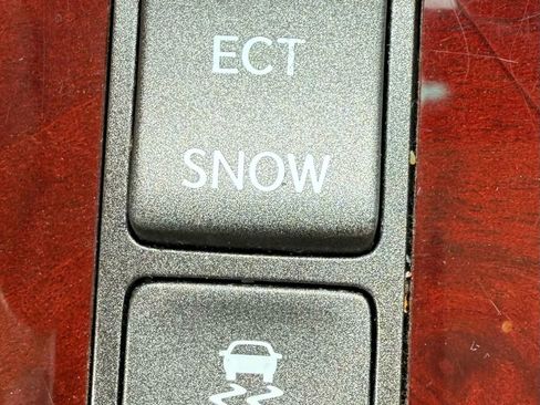 Used 2010 Lexus LS 460 image 35