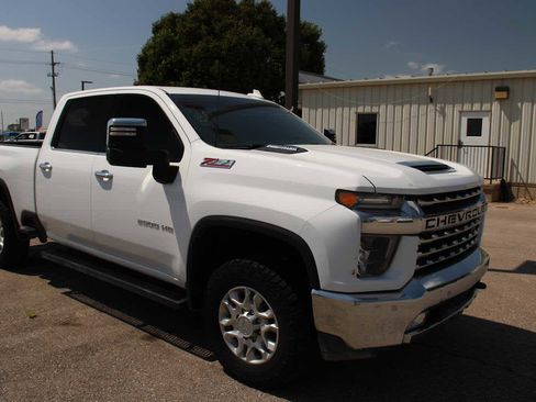 Used 2023 Chevrolet Silverado 2500 LTZ w/ LTZ Plus Package image 2