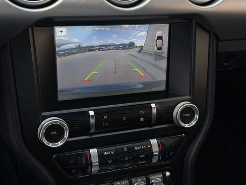 Used 2019 Ford Mustang GT Premium RWD image 19