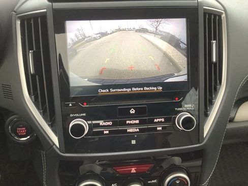 Used 2022 Subaru Forester Limited image 29