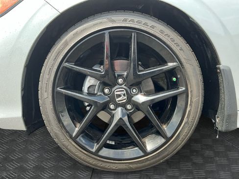 Used 2025 Honda Civic Sport image 14