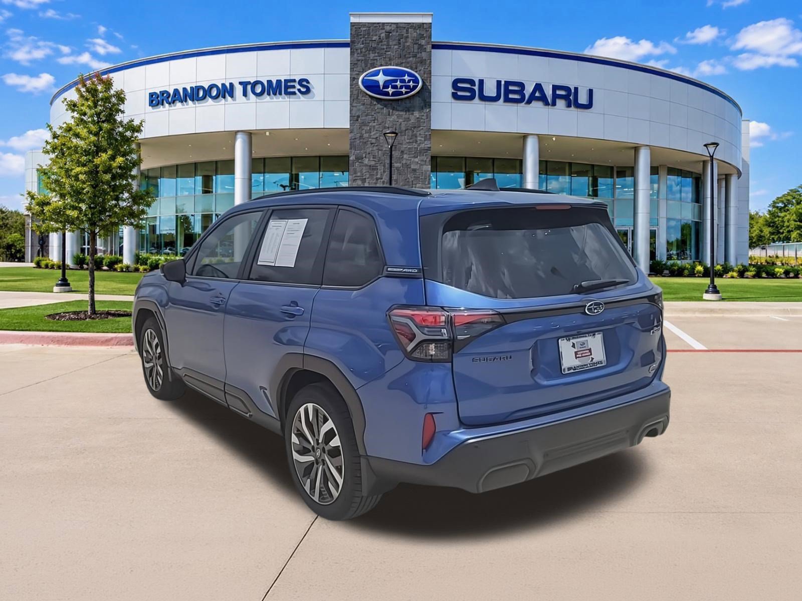 Used 2026 Subaru Forester Touring AWD/4WD image 8