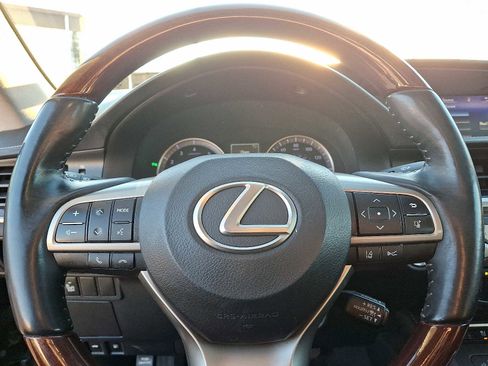 Used 2018 Lexus ES 350 w/ Ultra Luxury Package image 20