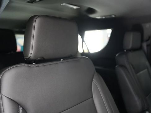 Used 2021 Chevrolet Suburban LT w/ Rear Media and Nav Package AWD/4WD image 20