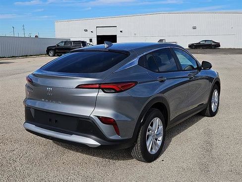 New 2026 Buick Envista Preferred image 5