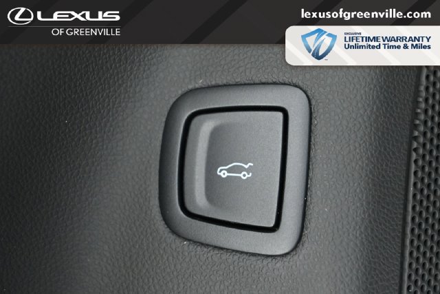 Used 2022 Cadillac CT5 Luxury w/ Sun And Sound Package RWD image 16