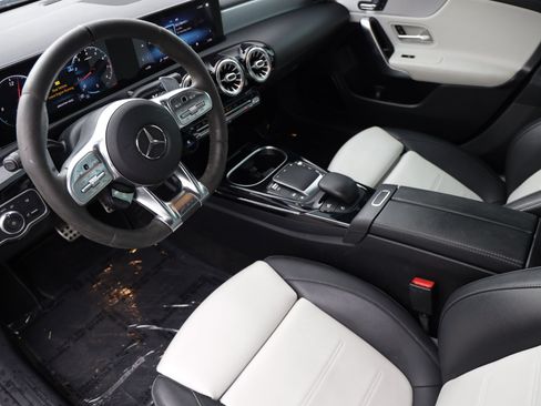 Used 2021 Mercedes-Benz CLA 35 AMG 4MATIC image 6