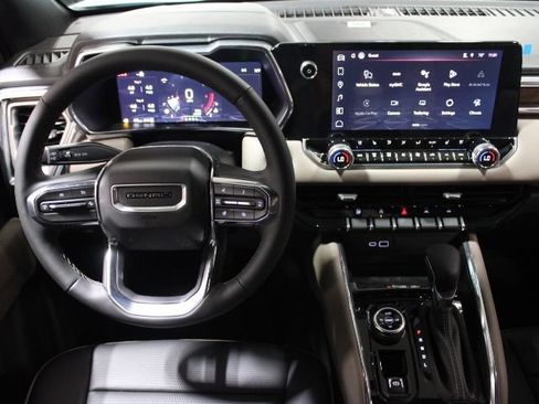 New 2026 GMC Canyon Denali AWD/4WD image 31