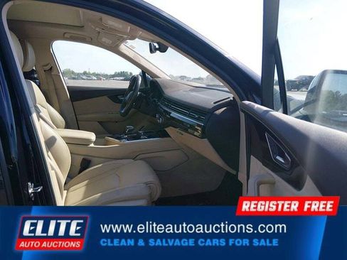 Used 2017 Audi Q7 3.0T Prestige w/ Prestige Package AWD/4WD image 9