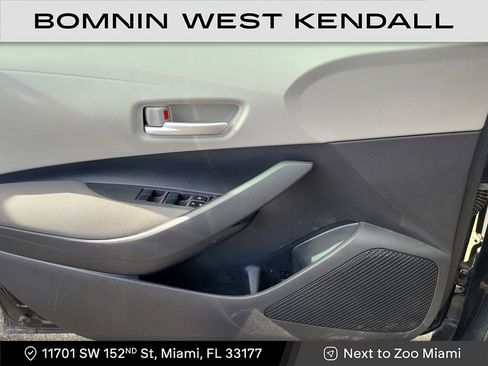 Used 2021 Toyota Corolla LE image 25