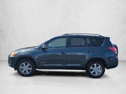 Used 2009 Toyota RAV4 Limited image 9