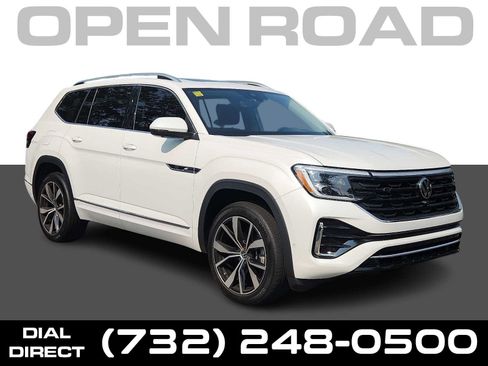 Used 2024 Volkswagen Atlas SEL Premium R-Line AWD/4WD image 1