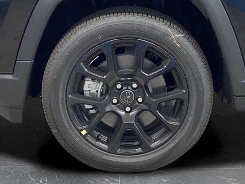 New 2026 Jeep Compass Latitude image 37