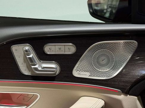Used 2022 Mercedes-Benz GLS 450 4MATIC image 22