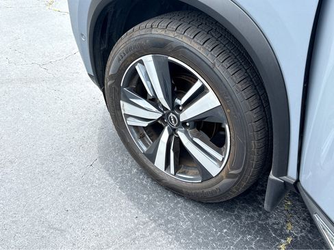 Used 2022 Nissan Rogue Platinum w/ Head-Up Display Package FWD image 24