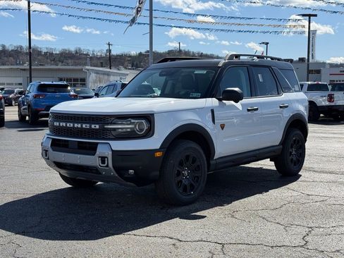 New 2026 Ford Bronco Sport Badlands w/ Badlands Tech Package AWD/4WD image 3