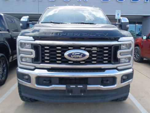 Used 2025 Ford F350 Lariat w/ Lariat Ultimate Package AWD/4WD image 6