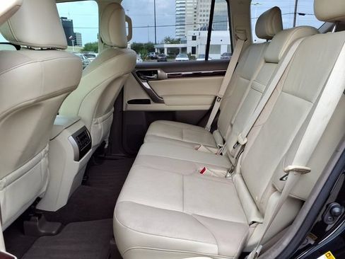 Used 2016 Lexus GX 460 w/ Premium Package AWD/4WD image 5