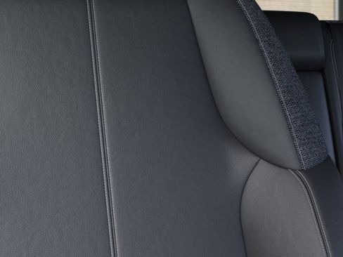 New 2026 Cadillac Optiq Luxury 1 RWD image 21