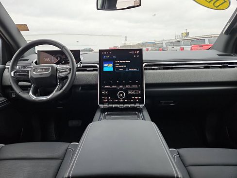 New 2026 GMC Sierra EV Elevation image 10