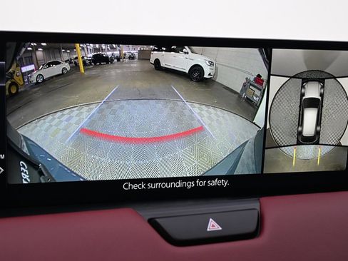 Used 2025 MAZDA CX-70 Plug-In Hybrid w/ Premium Plus image 31