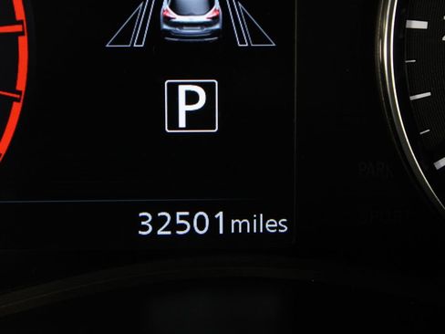 Certified 2023 Nissan Kicks SV image 25