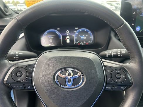 Used 2025 Toyota RAV4 XSE image 19