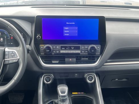 Certified 2024 Toyota Grand Highlander XLE image 19