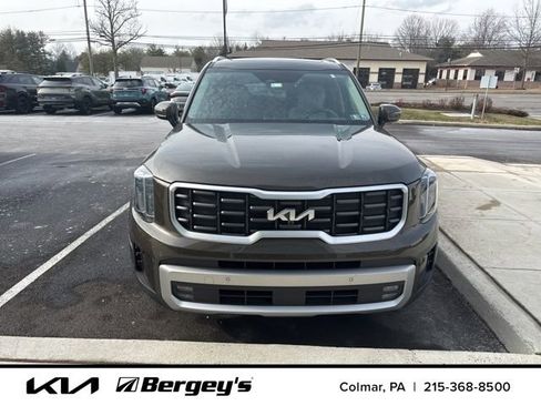 Used 2023 Kia Telluride SX image 2