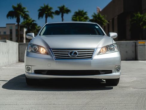 Used 2010 Lexus ES 350 ES 350 Sedan 4D image 10