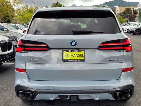 New 2026 BMW X5 xDrive50e w/ M Sport Package AWD/4WD image 7